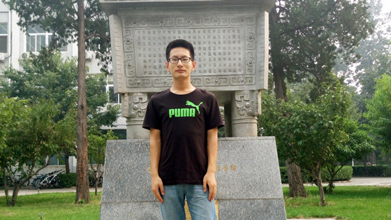 李化洋 生活照_副本.jpg